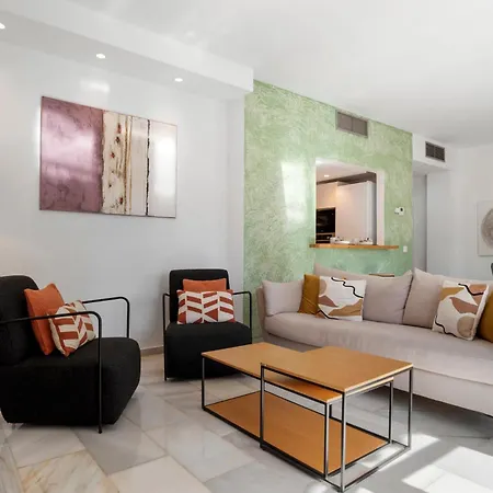 Apartamento 2 Bdr Next To The In Puerto Banus *