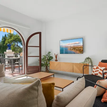 2 Bdr Next To The In Puerto Banus Apartamento Marbella