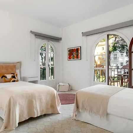 Apartamento 2 Bdr Next To The In Puerto Banus Marbella